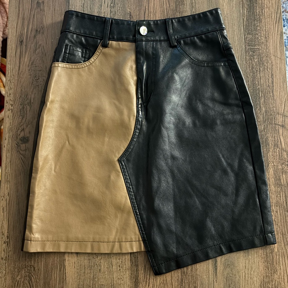 Venti6 Black & Brown Asymmetrical Two-Toned Skirt Size Small